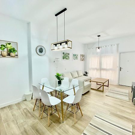 Puente Praga Aparment Daire Madrid Dış mekan fotoğraf
