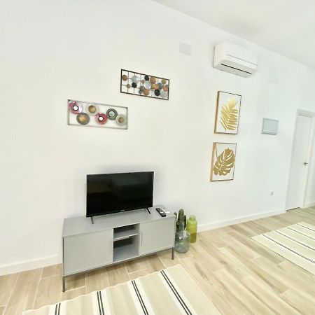 Puente Praga Aparment Daire Madrid Dış mekan fotoğraf