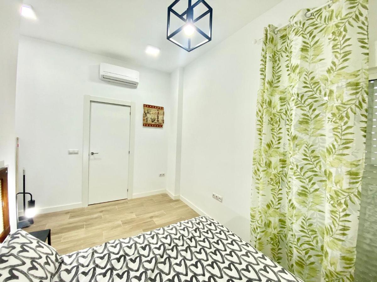 Puente Praga Aparment Daire Madrid Dış mekan fotoğraf