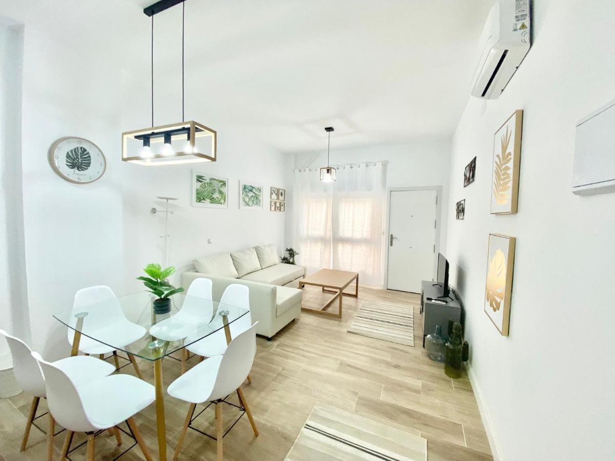 Puente Praga Aparment Daire Madrid Dış mekan fotoğraf